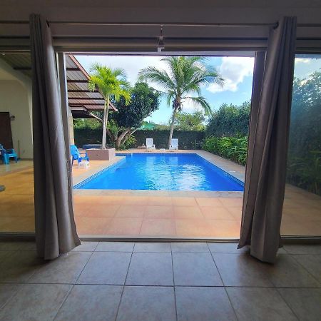 Hotel Pool House With Shared Pool Access David Exteriér fotografie
