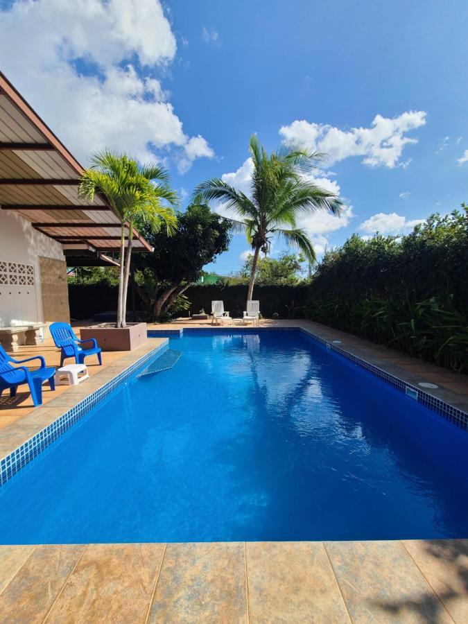 Hotel Pool House With Shared Pool Access David Exteriér fotografie